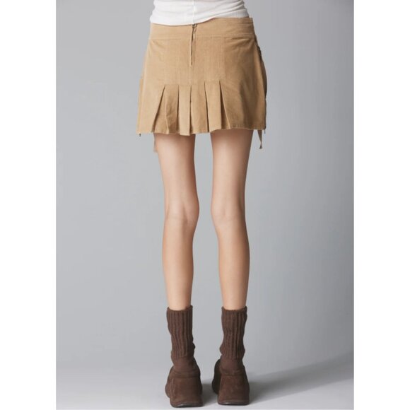 UNIF Hack tan corduroy tactical mini skirt - Picture 6 of 13